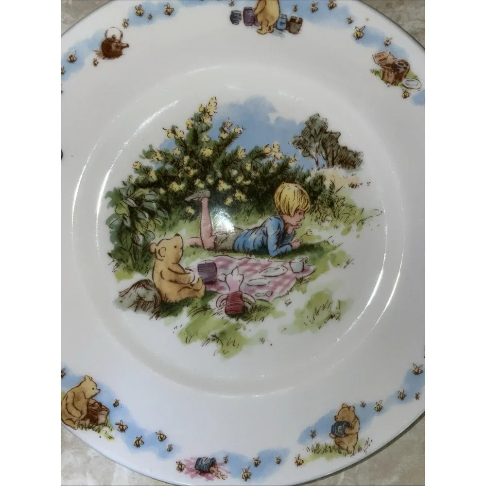 Royal Doulton Winnie The Pooh Plate Ceramic Christopher Robin Piglet 8